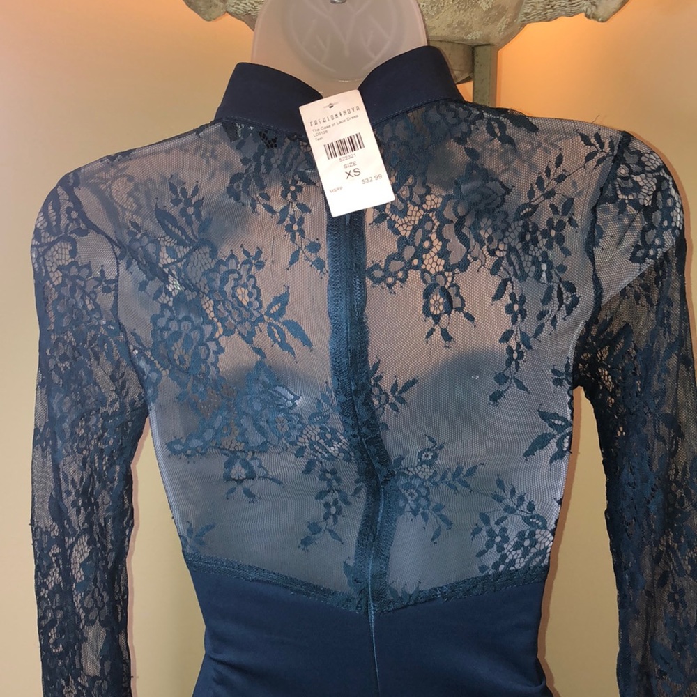Dress - Picture 3 of 9